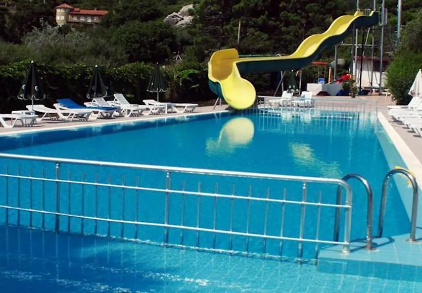Verano Beach Hotel İçmeler