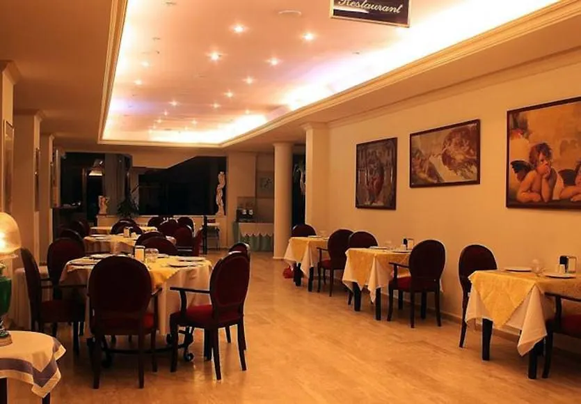 Verano Beach Hotel İçmeler