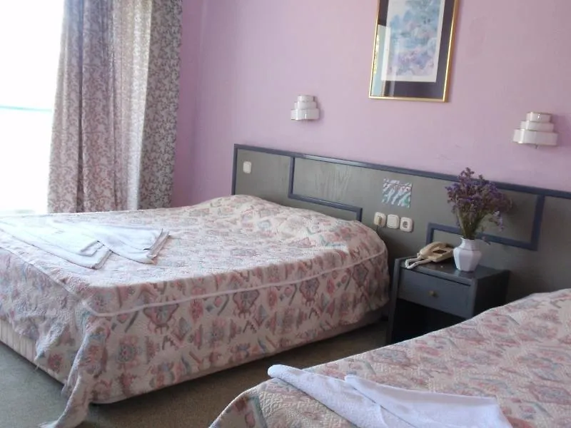 Verano Beach Hotel İçmeler