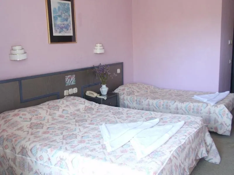 Verano Beach Hotel İçmeler