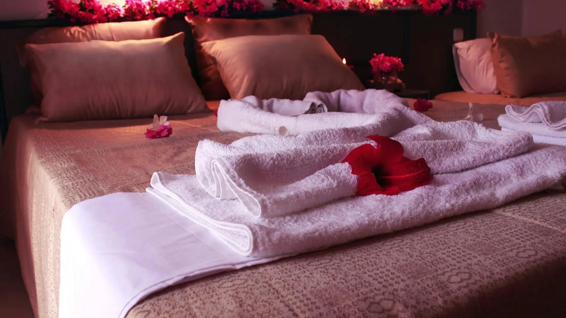 Verano Beach Hotel İçmeler